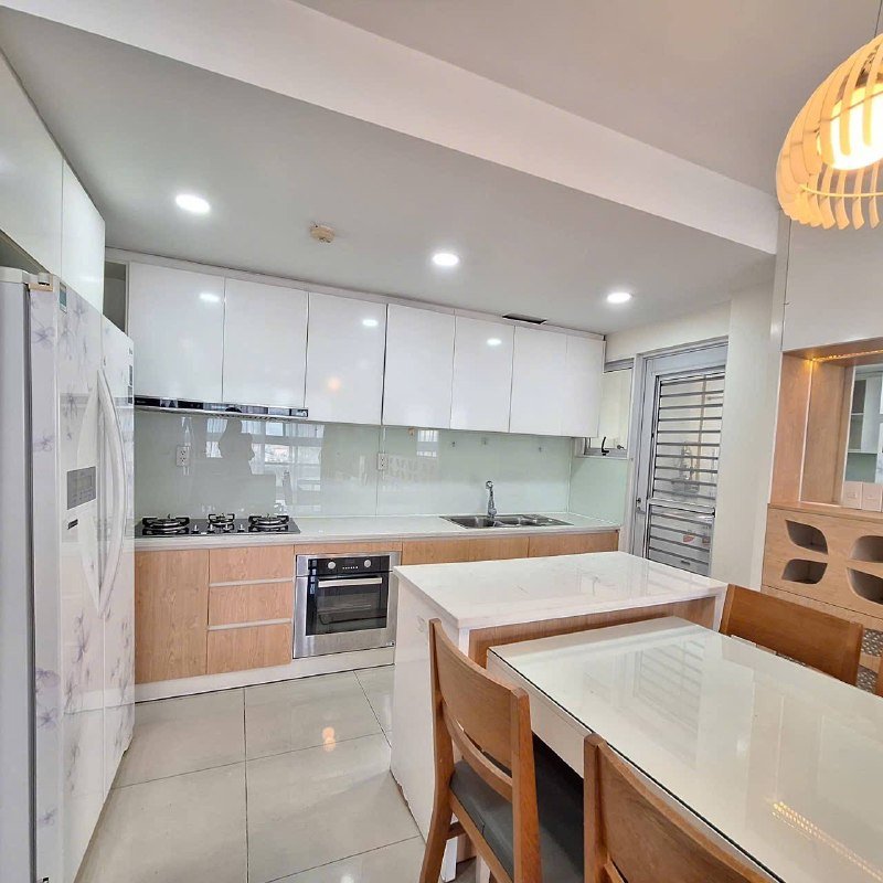 Apartment for rent in District 7, Ho Chi Minh City - 2