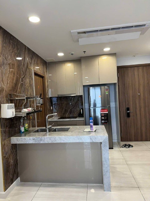 Apartment for rent in District 10, Ho Chi Minh City - 2