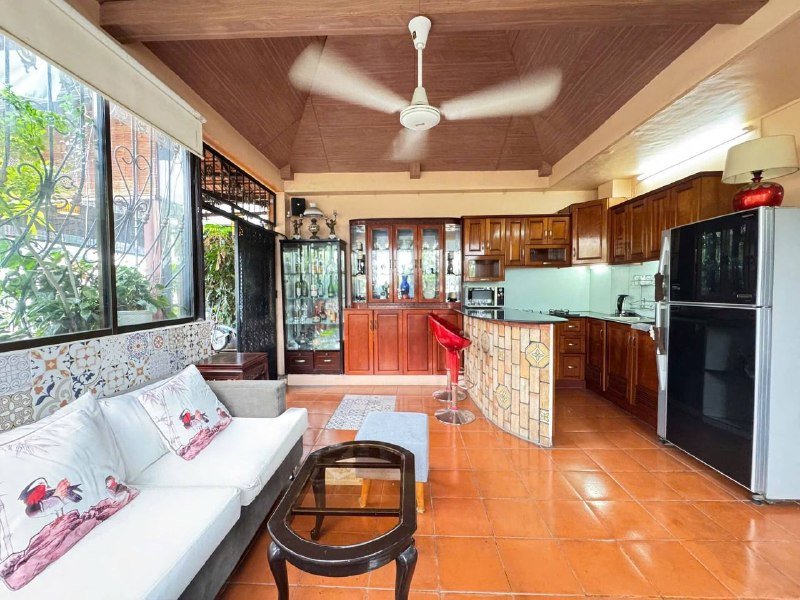 Apartment for rent in District 4, Ho Chi Minh City - 2