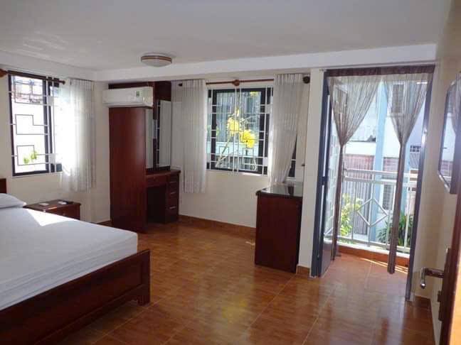 Apartment for rent in District 10, Ho Chi Minh City - 2