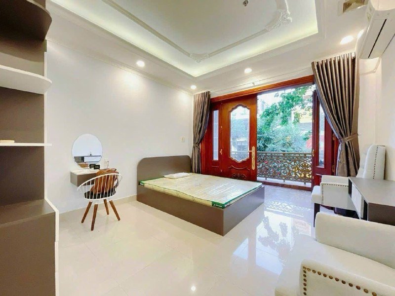 Apartment for rent in District 4, Ho Chi Minh City - 2