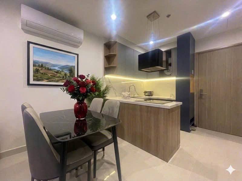 Apartment for rent in Thu Duc - Vinhomes Grand Park, Ho Chi Minh City - 2