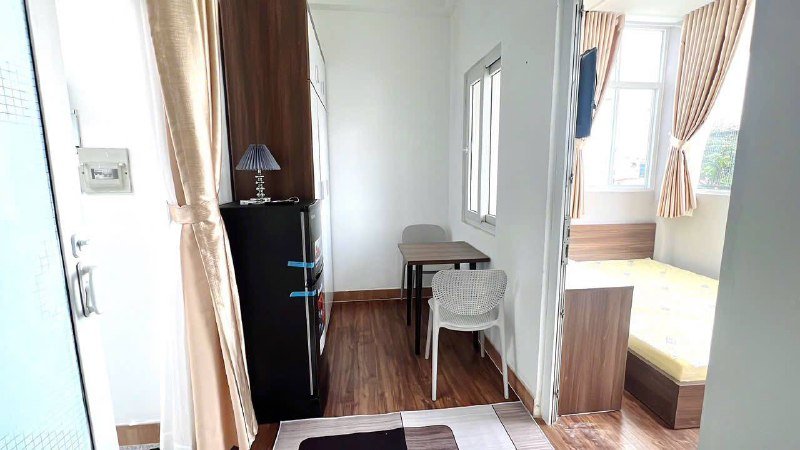 Apartment for rent in District 4, Ho Chi Minh City - 2
