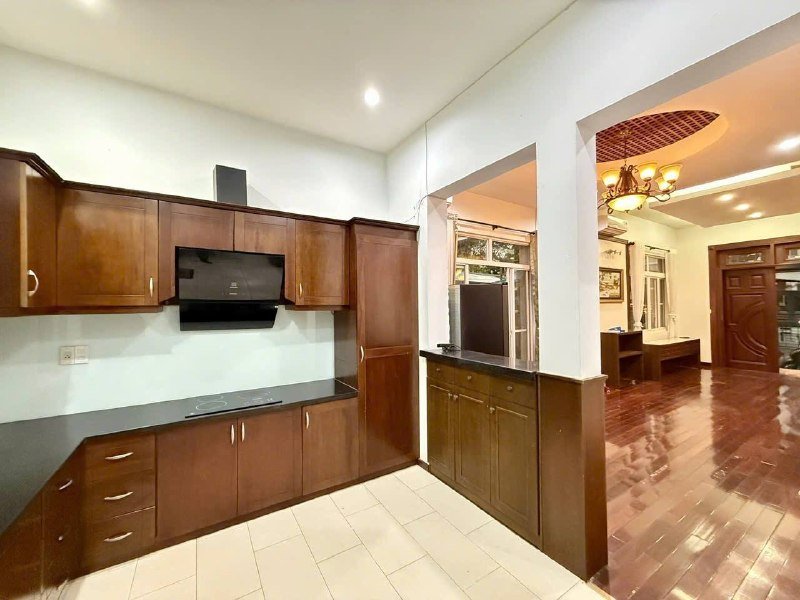 Villa for rent in District 7, Ho Chi Minh City - 2