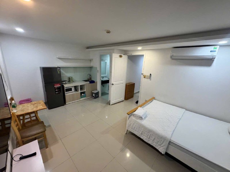 Room for rent in District 7, Ho Chi Minh City - 2