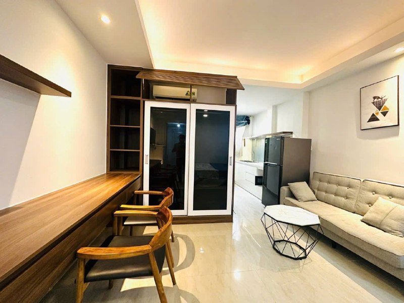 Apartment for rent in District 4, Ho Chi Minh City - 2