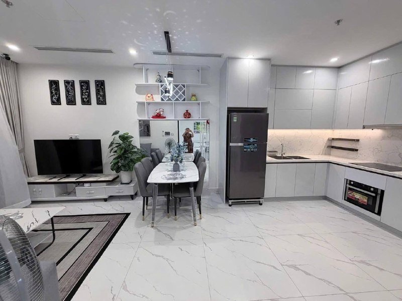 Apartment for rent in District 10, Ho Chi Minh City - 2