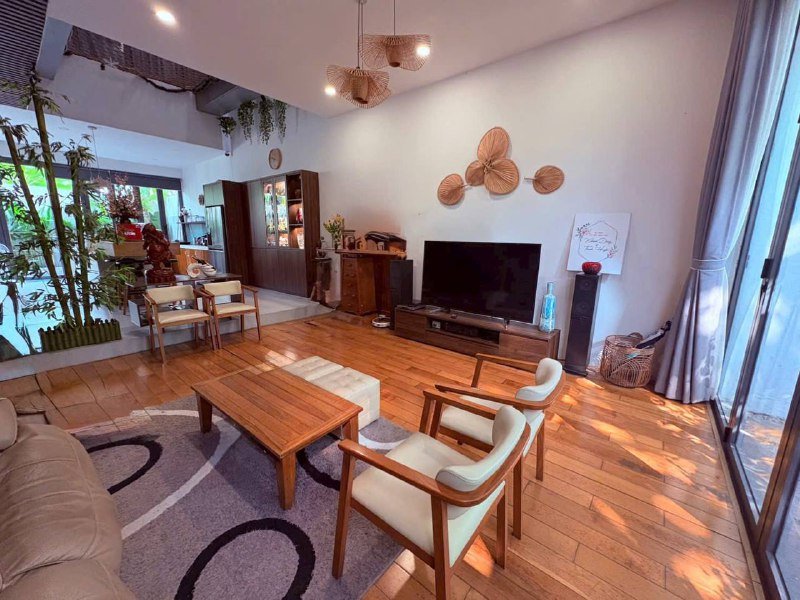 House for rent in District 7, Ho Chi Minh City - 2