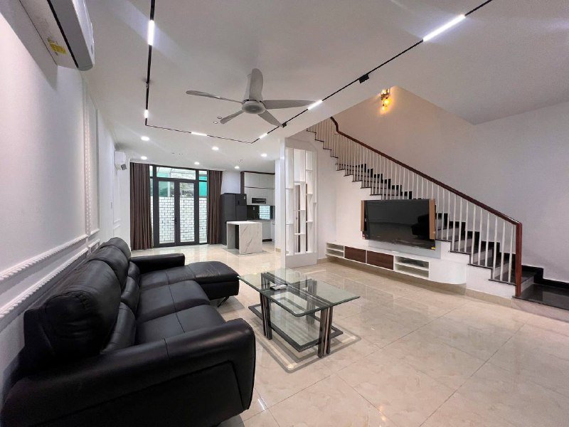 Villa for rent in District 7, Ho Chi Minh City - 2